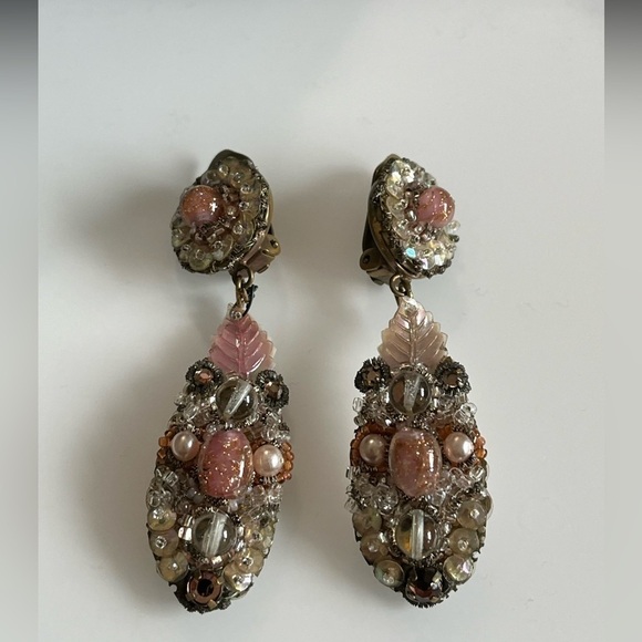 vintage Artisan made clip on earrings. - Picture 3 of 6